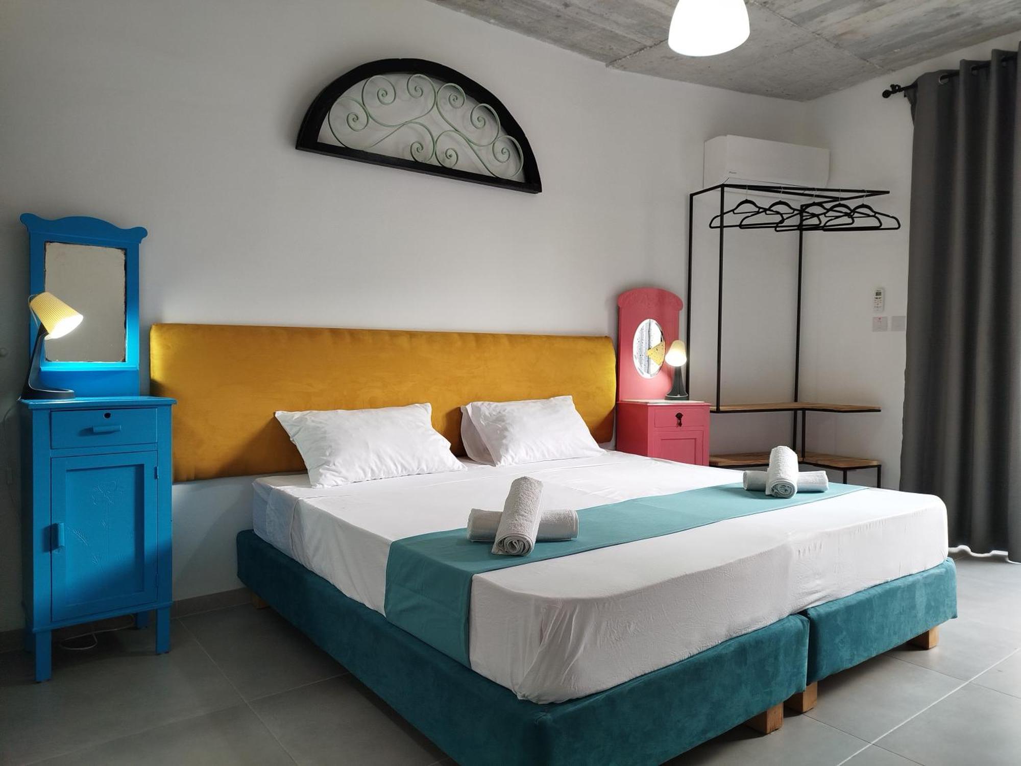 Limestone Sun Suites Sliema Rum bild